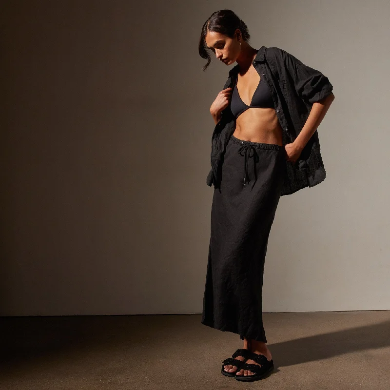 Your Timeless Wardrobe Awaits High Low Linen Skirt - Black