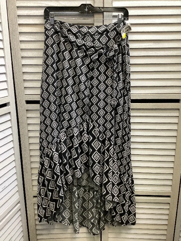 Skirt Maxi By Torrid In Black & White, Size: L