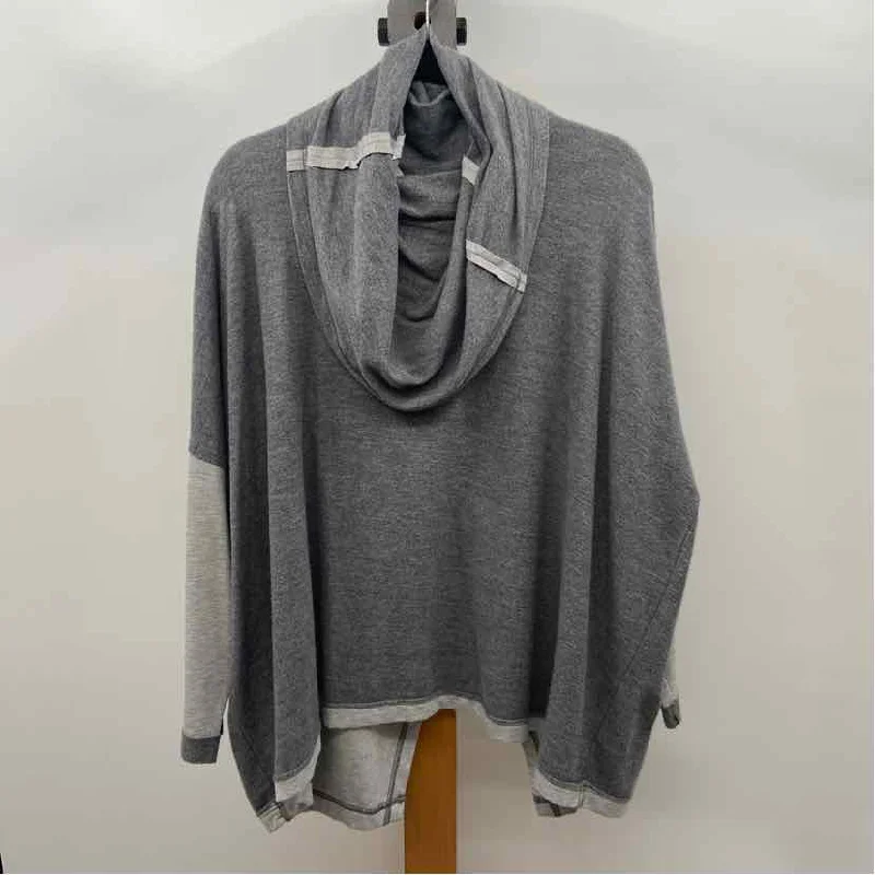 Trend Forward Threads For Her CABI Women's Size S Gray Solid Tunic