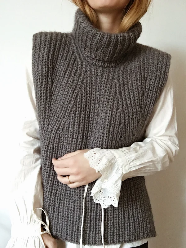 Elevate Your Wardrobe Collar No. 1 - DANSK