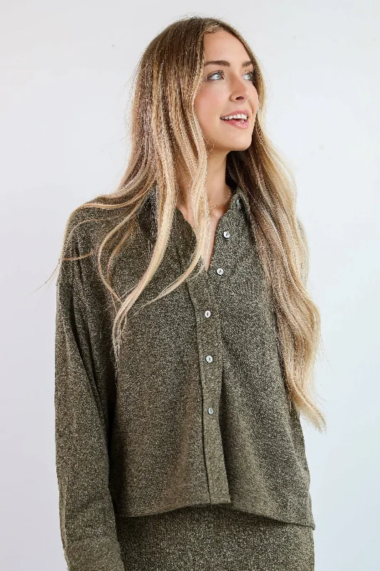 Chic Allure FINAL SALE - Coveted Coziness Olive Knit Top